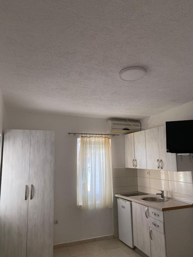 Apartments Boss Budva Luaran gambar